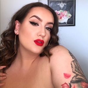 Meet your Posher, Rachelle